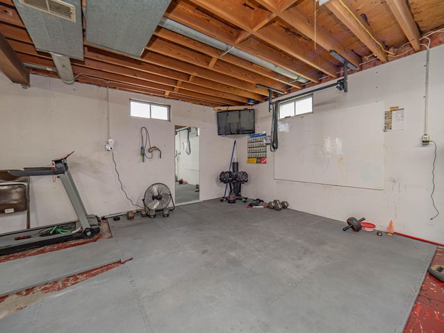 1762 COUNTY ROAD 2715, Moberly, MO 65270