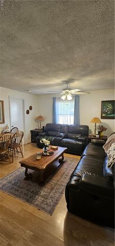 8248 Simons DR, Norfolk, VA 23505