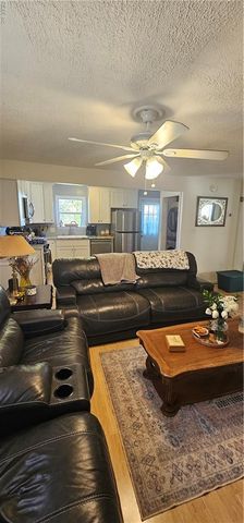 8248 Simons DR, Norfolk, VA 23505