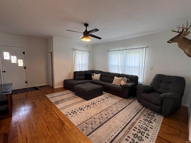 36 N Pearl Street, New Waverly, IN 46961