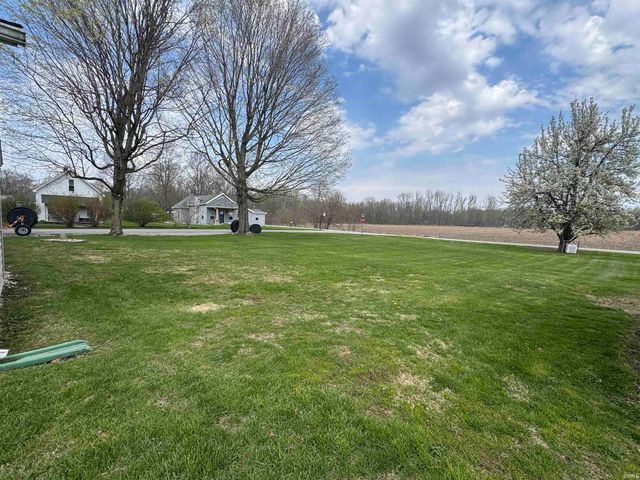 36 N Pearl Street, New Waverly, IN 46961