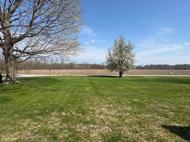 36 N Pearl Street, New Waverly, IN 46961