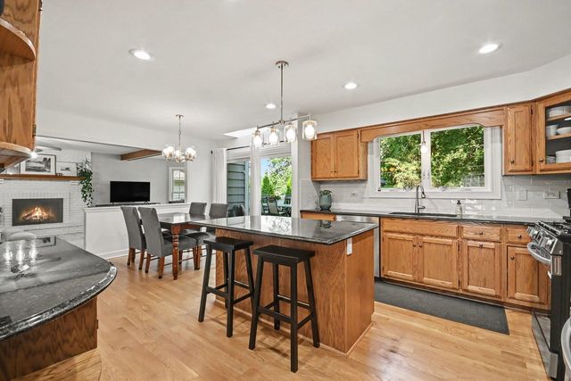 2606 Modaff Road, Naperville, IL 60565