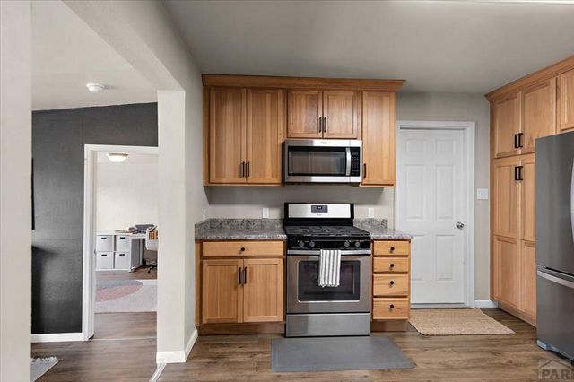 3137 Skyview Ave, Pueblo, CO 81008