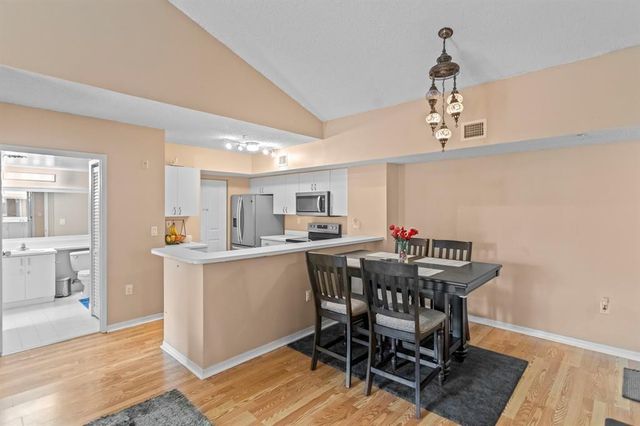 3874 Lyons Road 305-6, Coconut Creek, FL 33073