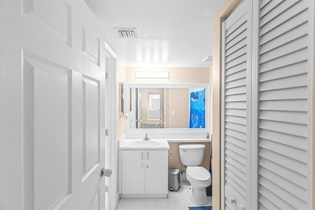 3874 Lyons Road 305-6, Coconut Creek, FL 33073