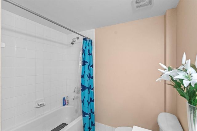 3874 Lyons Road 305-6, Coconut Creek, FL 33073