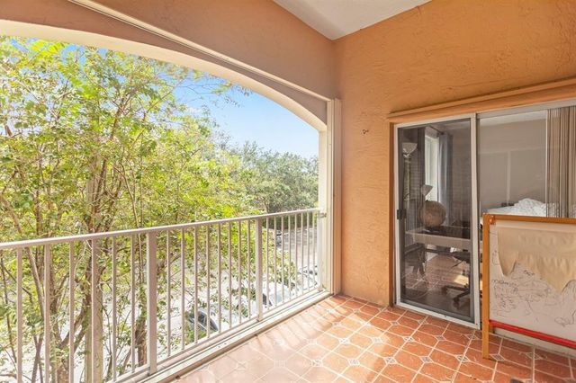 3874 Lyons Road 305-6, Coconut Creek, FL 33073