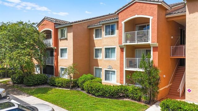 3874 Lyons Road 305-6, Coconut Creek, FL 33073