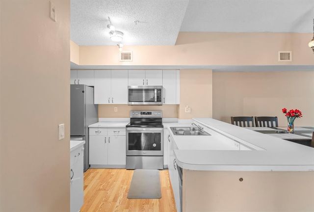 3874 Lyons Road 305-6, Coconut Creek, FL 33073