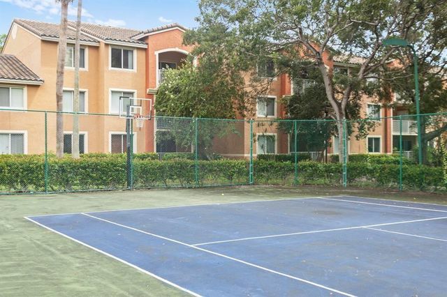 3874 Lyons Road 305-6, Coconut Creek, FL 33073