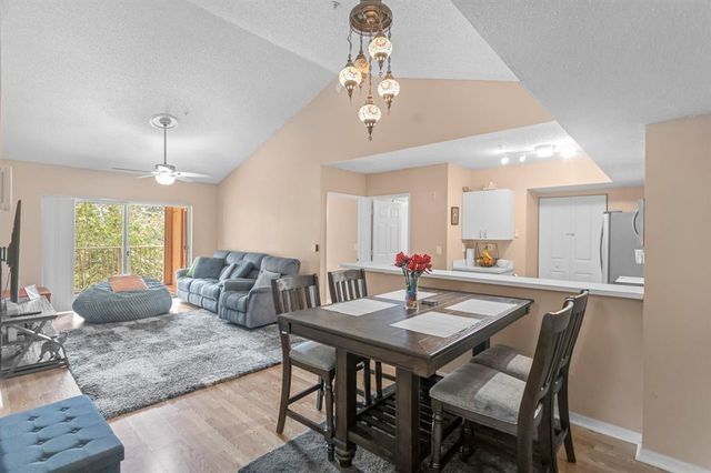 3874 Lyons Road 305-6, Coconut Creek, FL 33073