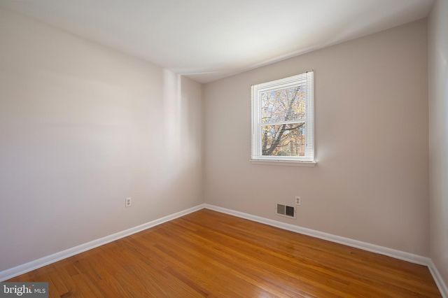 6725 PINE DR, Columbia, MD 21046