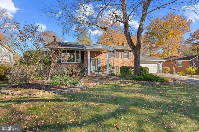 6725 PINE DR, Columbia, MD 21046