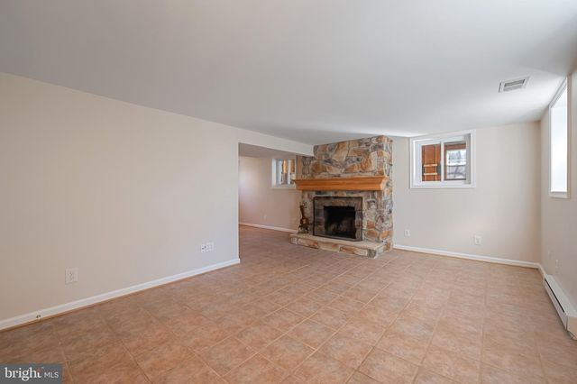 6725 PINE DR, Columbia, MD 21046