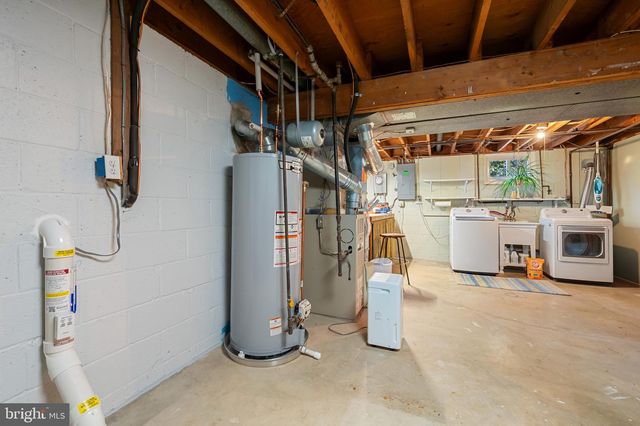 6725 PINE DR, Columbia, MD 21046