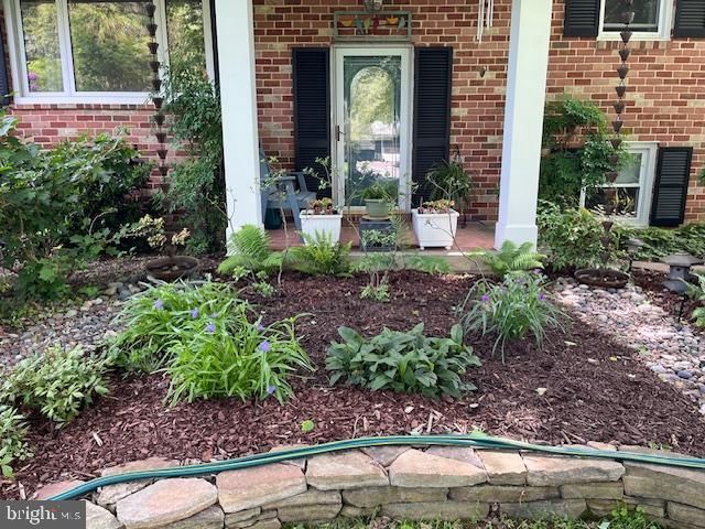 6725 PINE DR, Columbia, MD 21046