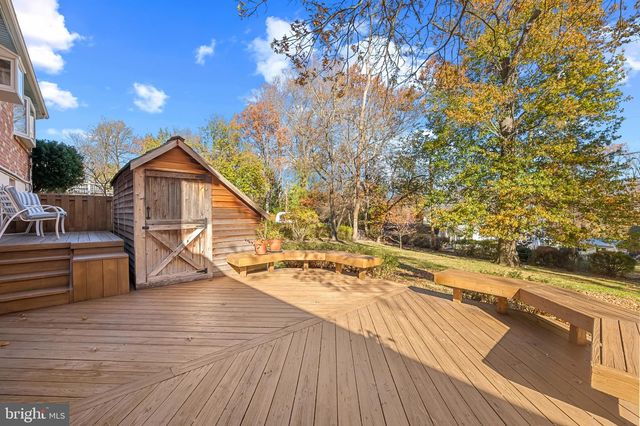 6725 PINE DR, Columbia, MD 21046