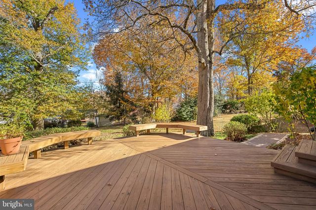 6725 PINE DR, Columbia, MD 21046