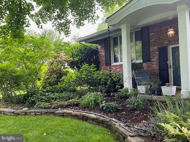 6725 PINE DR, Columbia, MD 21046