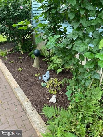 6725 PINE DR, Columbia, MD 21046