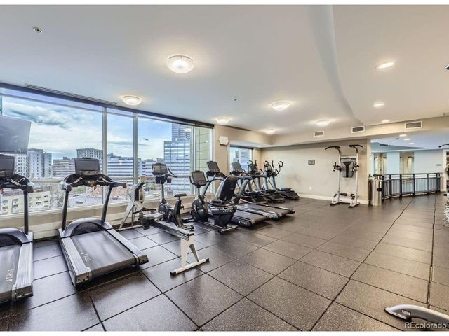 2001 Lincoln St 2113, Denver, CO 80202