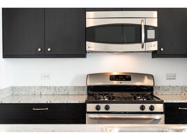 2001 Lincoln St 2113, Denver, CO 80202