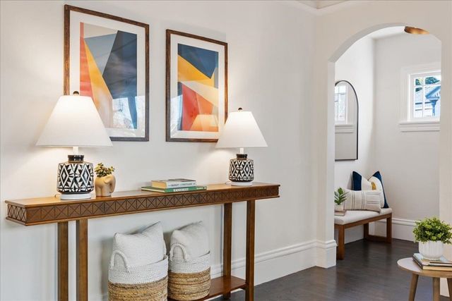 1720 Walnut St., Alameda, CA 94501