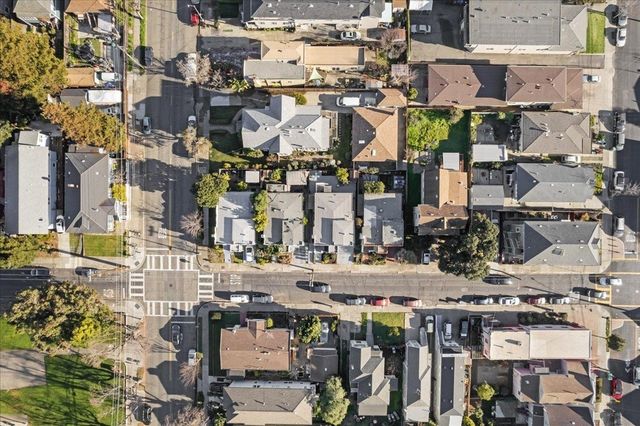 1720 Walnut St., Alameda, CA 94501