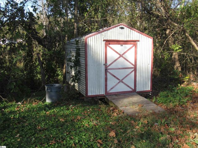 102 Sunset Drive, Pickens, SC 29671