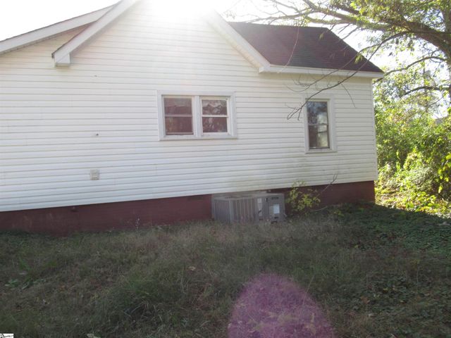 102 Sunset Drive, Pickens, SC 29671