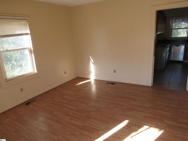 102 Sunset Drive, Pickens, SC 29671