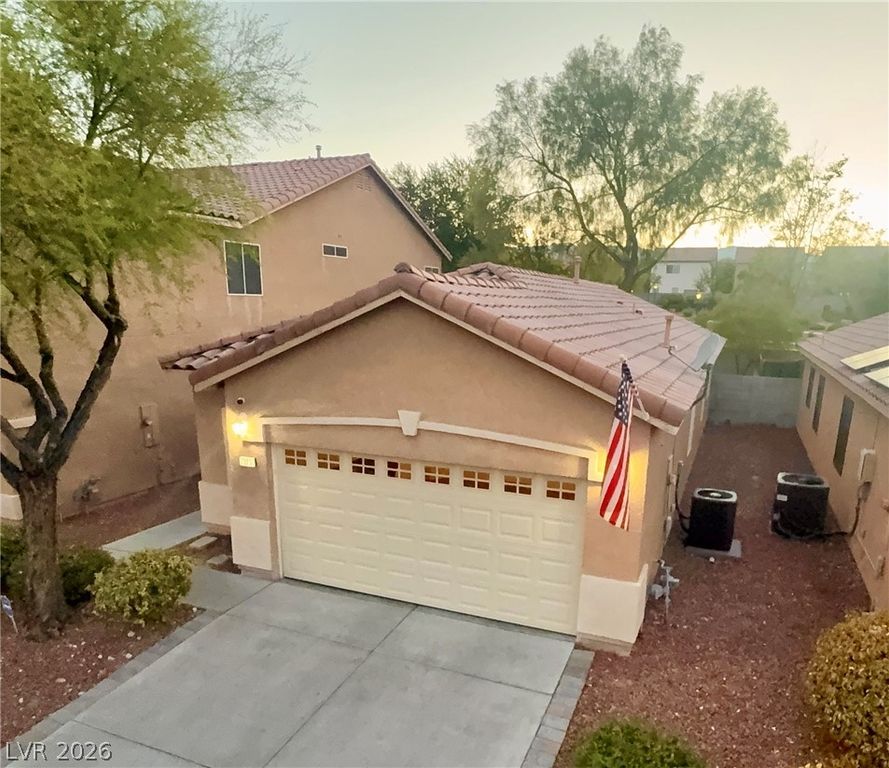 7825 Ithaca Falls Street, Las Vegas, NV 89149 — photo 3