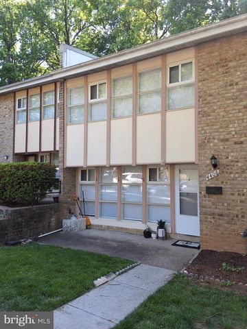 4406 FOREST GLEN CT, Annandale, VA 22003