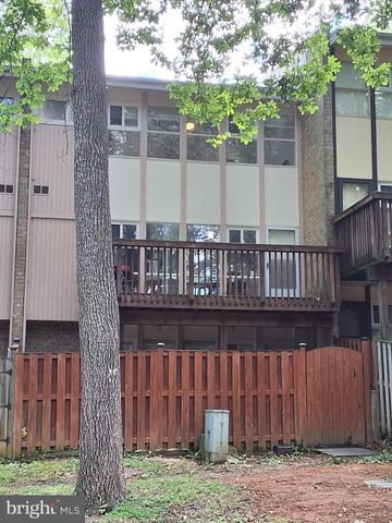4406 FOREST GLEN CT, Annandale, VA 22003