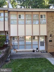 4406 FOREST GLEN CT, Annandale, VA 22003