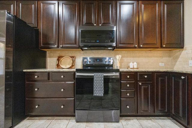 1001 Pigeon Hawk Drive, Little Elm, TX 75068