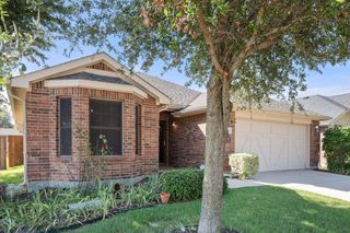1001 Pigeon Hawk Drive, Little Elm, TX 75068