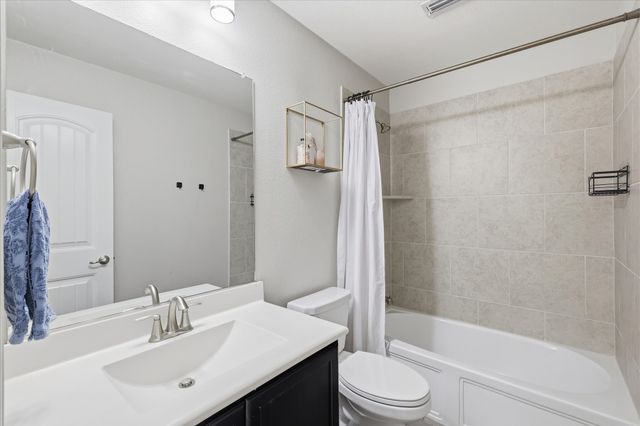 1218 Timberfalls Drive, Anna, TX 75409
