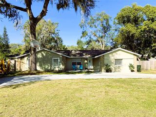 1130 W MINNEHAHA AVENUE, Clermont, FL 34711
