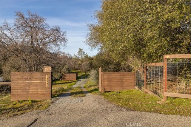 33940 Jennifer Way, Coarsegold, CA 93614