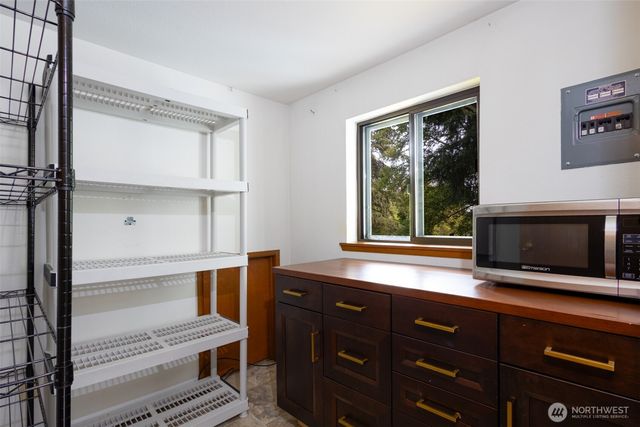 4102 80th Street E, Tacoma, WA 98443