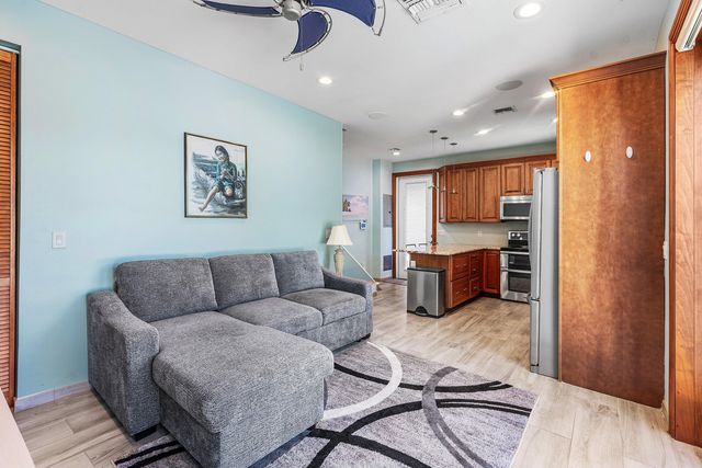 5495 Hibiscus Road, Jupiter, FL 33458