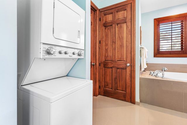 5495 Hibiscus Road, Jupiter, FL 33458