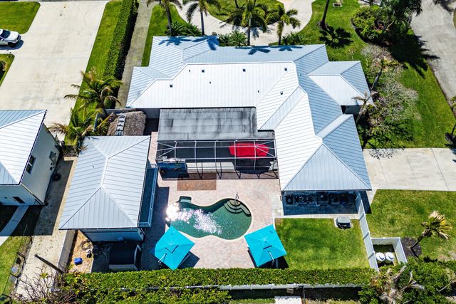 5495 Hibiscus Road, Jupiter, FL 33458