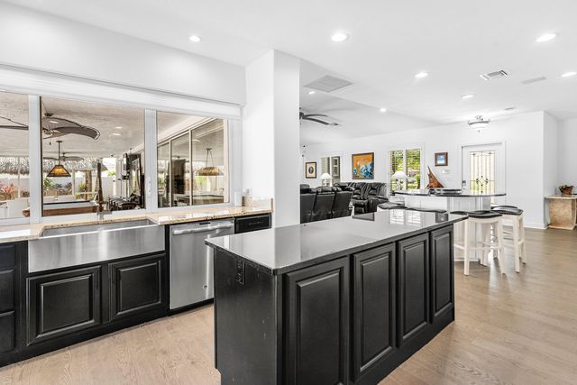 5495 Hibiscus Road, Jupiter, FL 33458