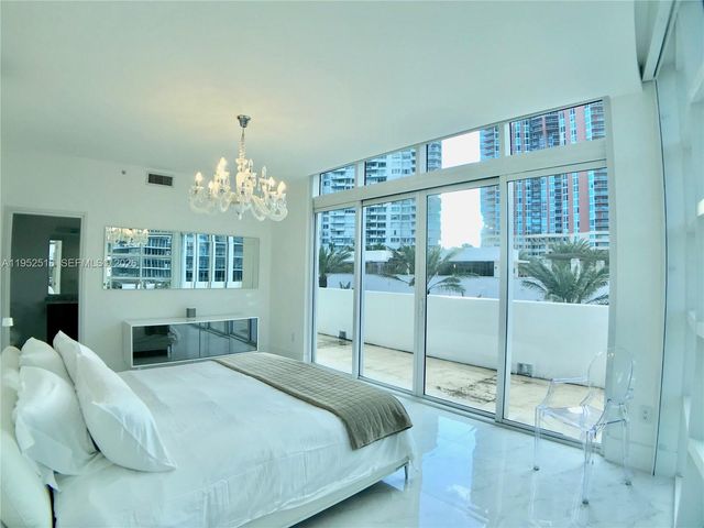 50 S Pointe Dr LOFT4, Miami Beach, FL 33139