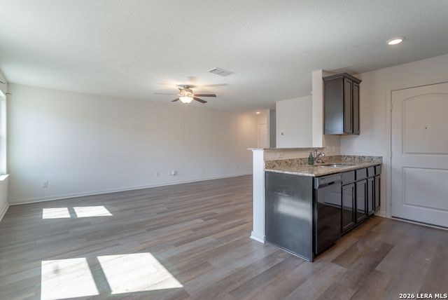 15214 Walcott Ridge, Von Ormy, TX 78073