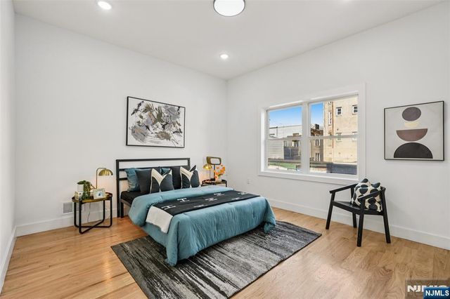 78 Beacon Avenue 1, Jersey City, NJ 07306