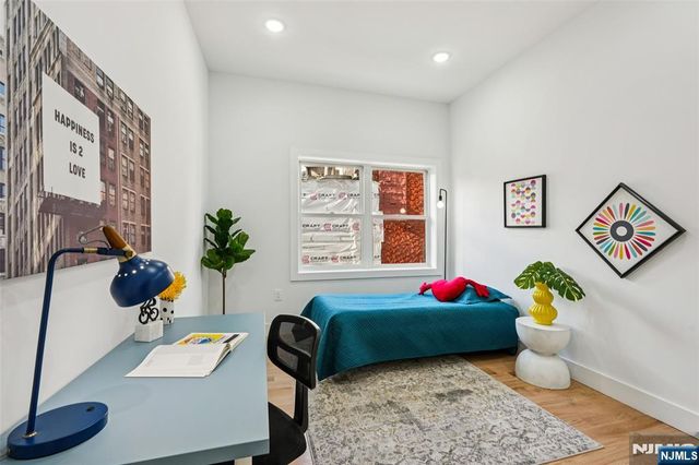 78 Beacon Avenue 1, Jersey City, NJ 07306